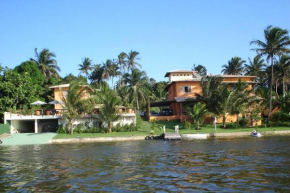Casa no Lago em Meaipe Guarapari